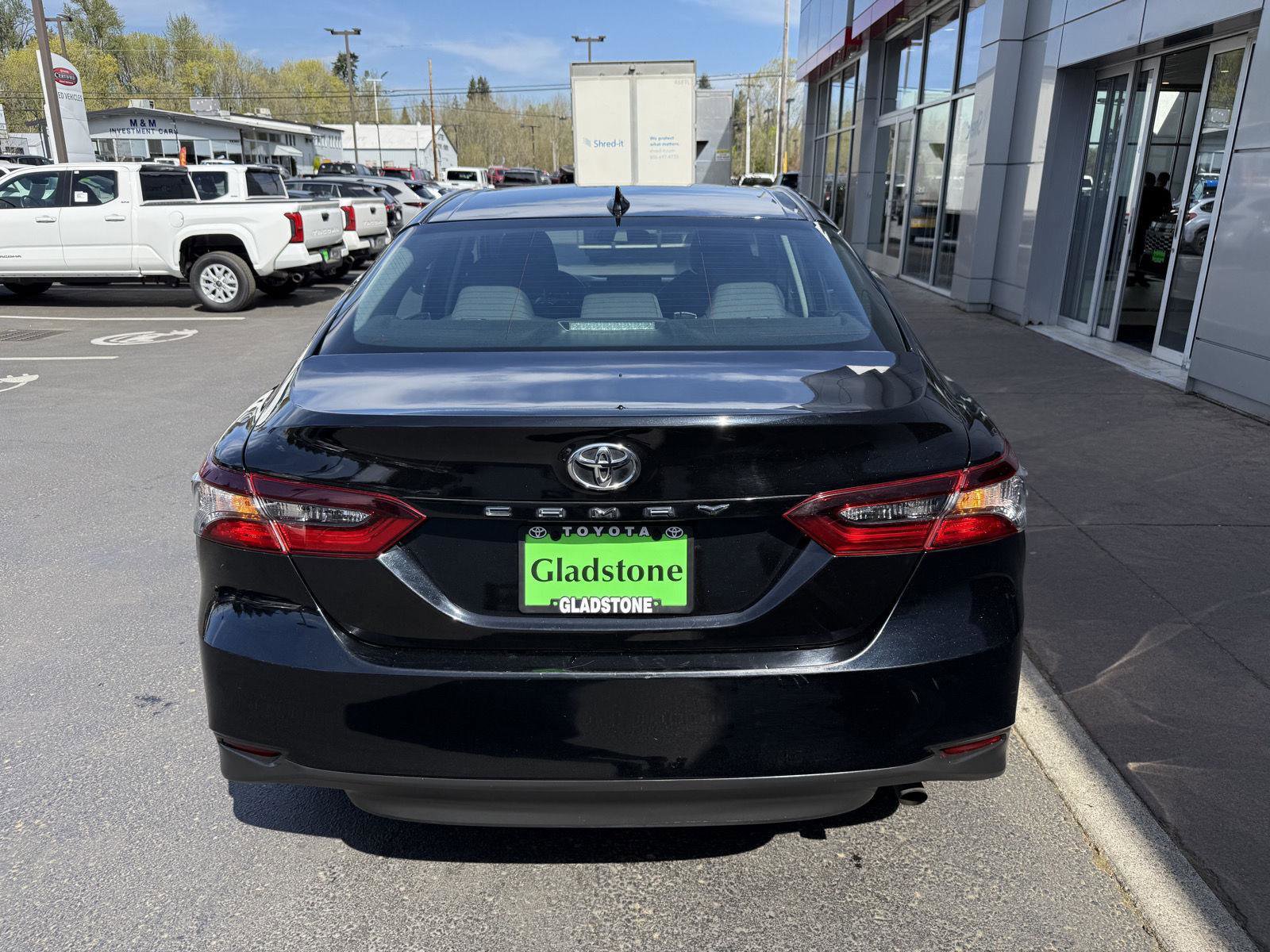Used 2024 Toyota Camry LE FWD image 5