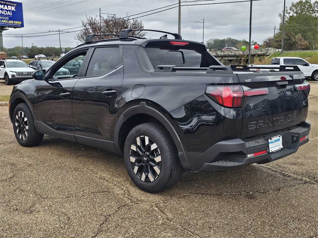 Certified 2025 Hyundai Santa Cruz SEL image 6