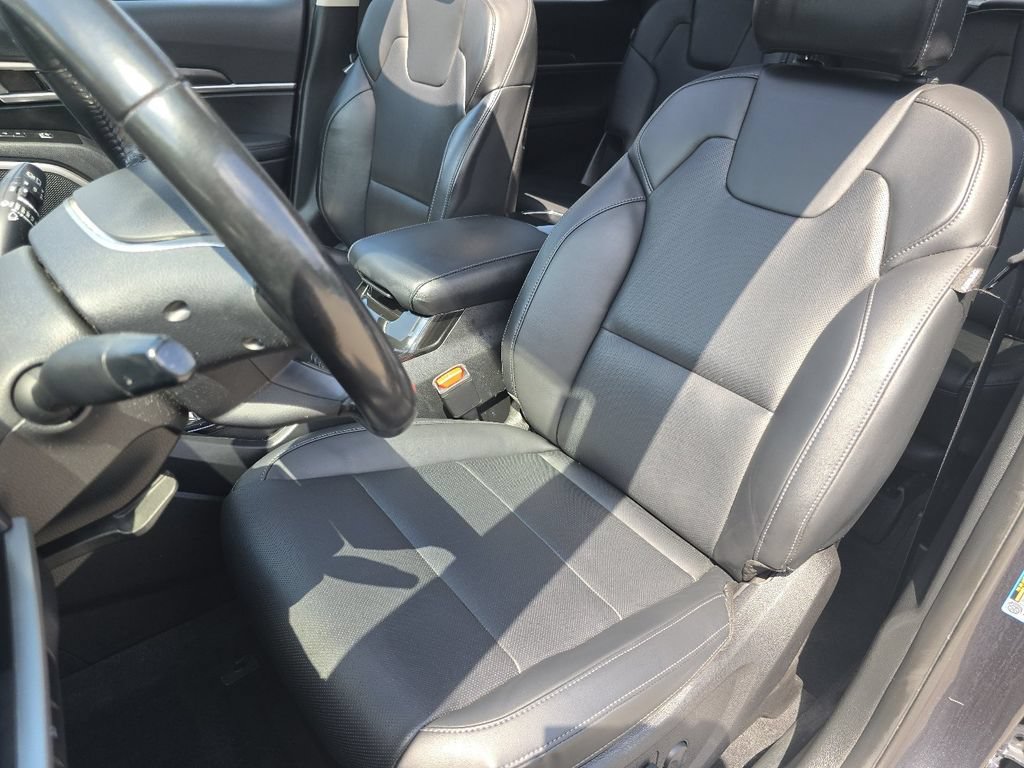 Used 2023 Kia Telluride S w/ S Sunroof Package AWD/4WD image 23