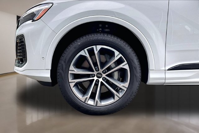 New 2026 Audi Q7 2.0T Premium AWD/4WD image 12