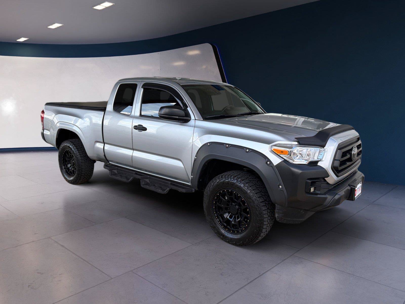 Used 2023 Toyota Tacoma SR RWD image 7