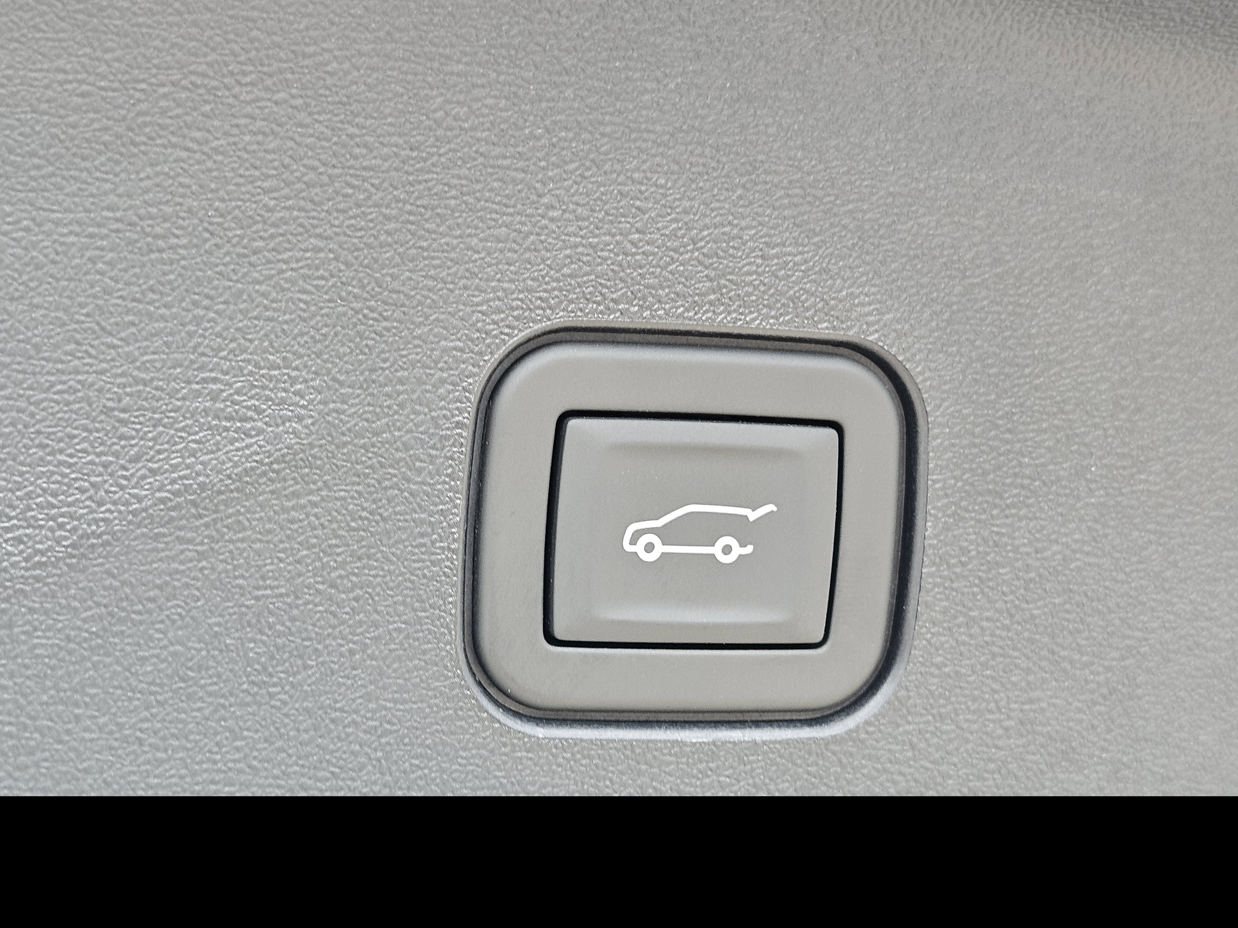 New 2026 Cadillac Vistiq Luxury AWD/4WD image 13