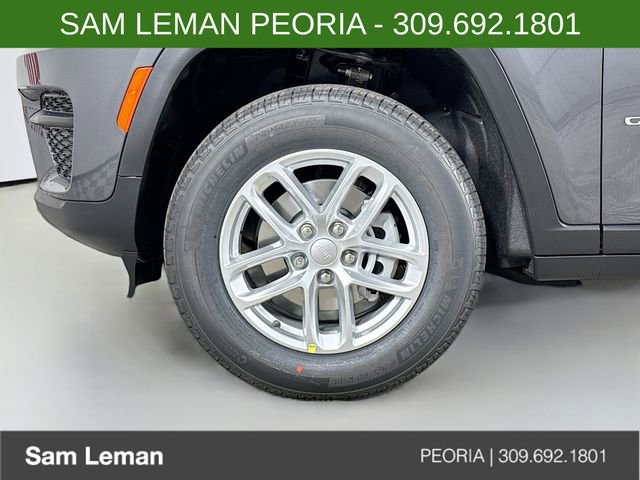 New 2025 Jeep Grand Cherokee Laredo X w/ Luxury Tech Group I image 29