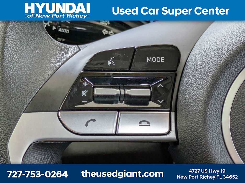 Certified 2023 Hyundai Elantra SEL image 24