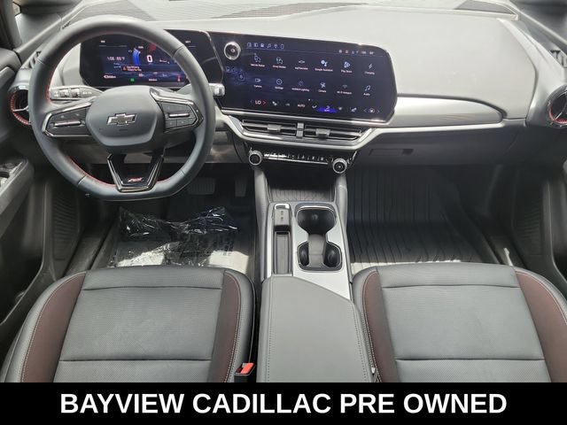 Used 2024 Chevrolet Equinox EV RS FWD image 17