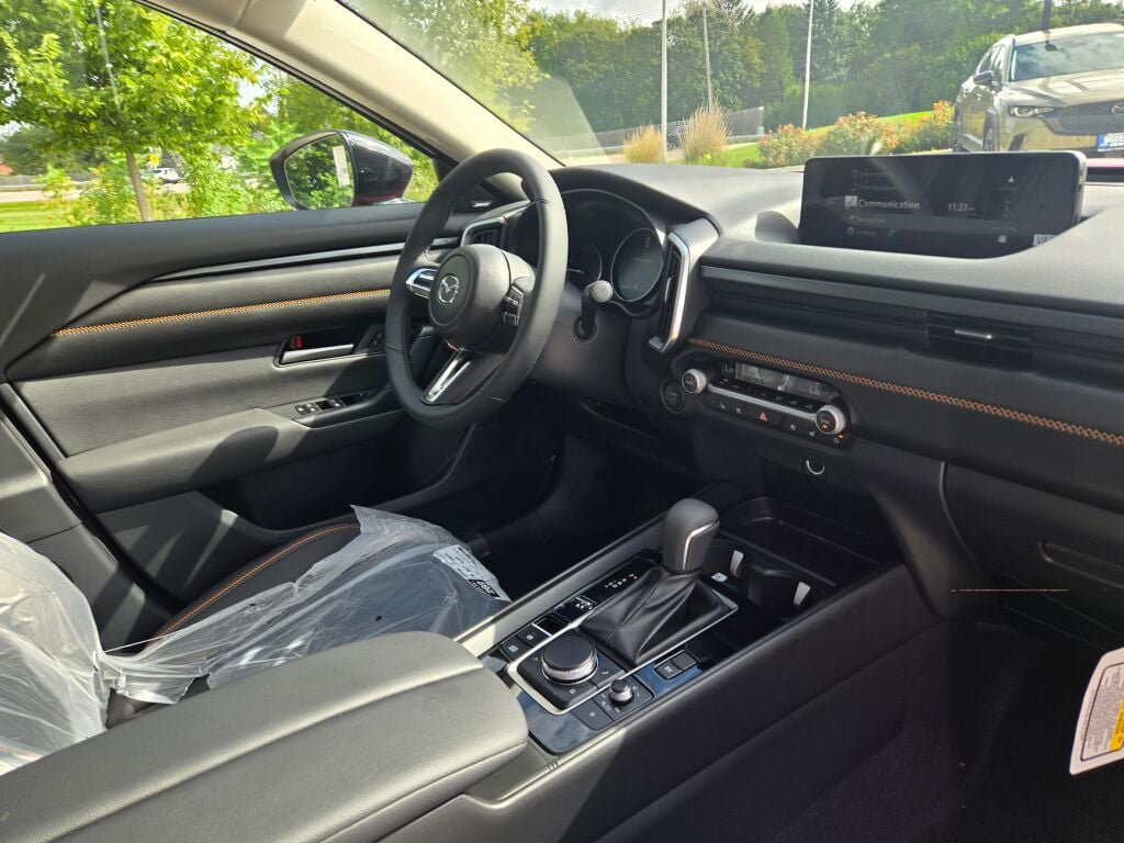 New 2026 MAZDA CX-50 AWD 2.5 Hybrid w/ Cargo Package image 6