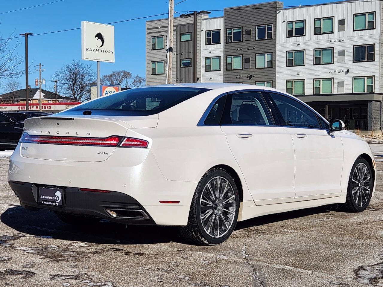 Used 2016 Lincoln MKZ Base 4dr Sedan w/ Equipment Group 600A Reserve image 9