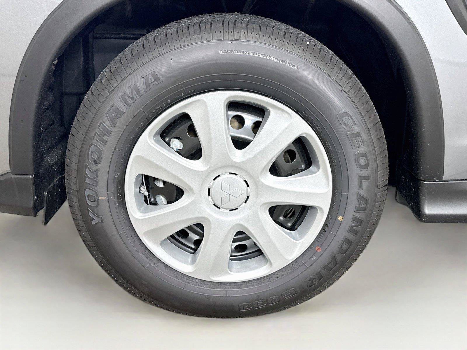 New 2027 Mitsubishi Outlander Sport FWD image 29
