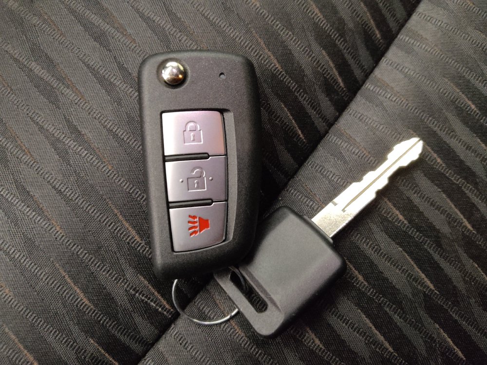 Used 2019 Nissan Rogue S w/ Special Edition Package FWD image 32