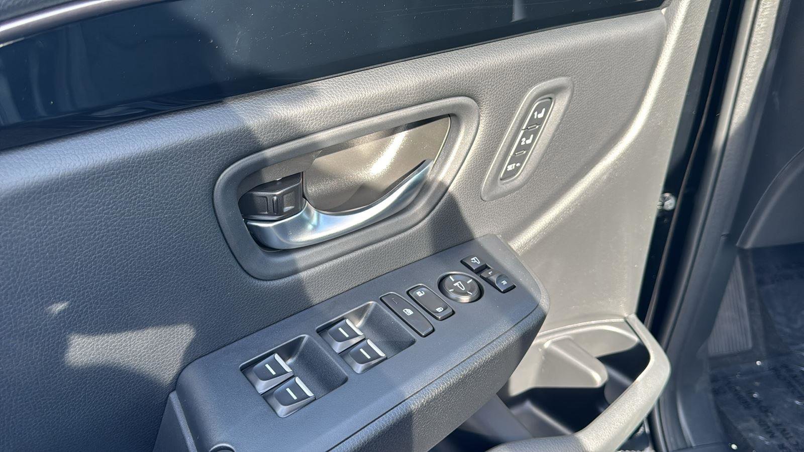 New 2025 Honda Pilot TrailSport image 17