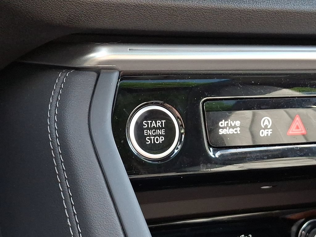 Certified 2025 Audi Q5 Prestige AWD/4WD image 27