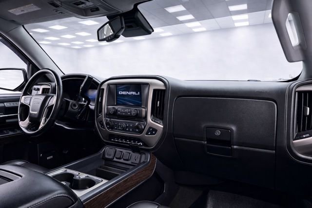 Used 2018 GMC Sierra 1500 Denali image 18