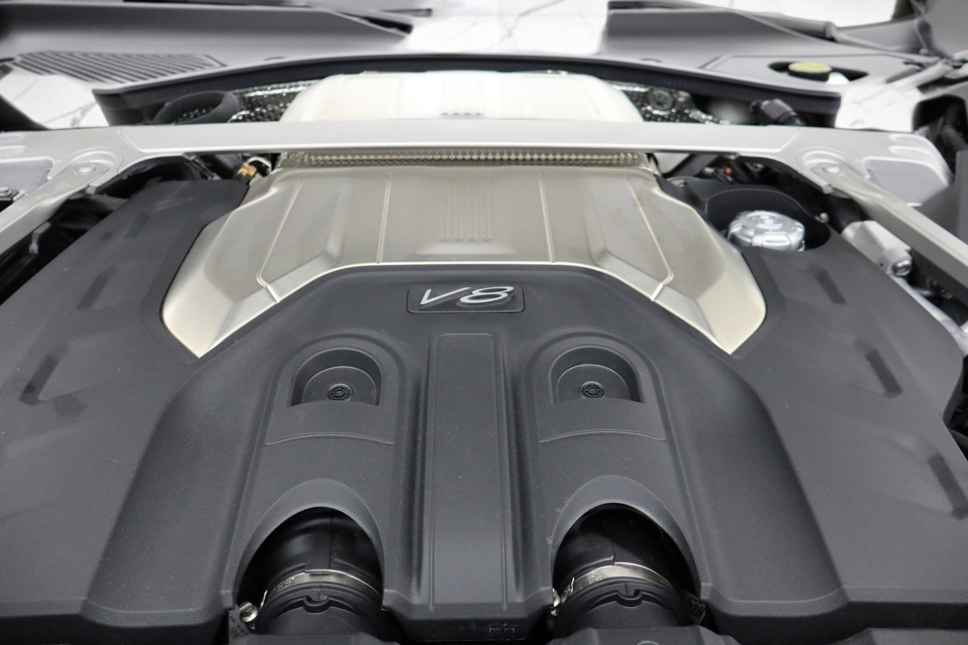 Used 2024 Bentley Flying Spur S V8 image 29