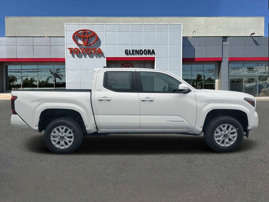New 2026 Toyota Tacoma SR5 image 2