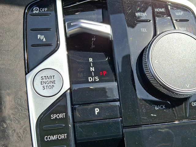 Certified 2024 BMW X5 xDrive40i w/ Premium Package image 15