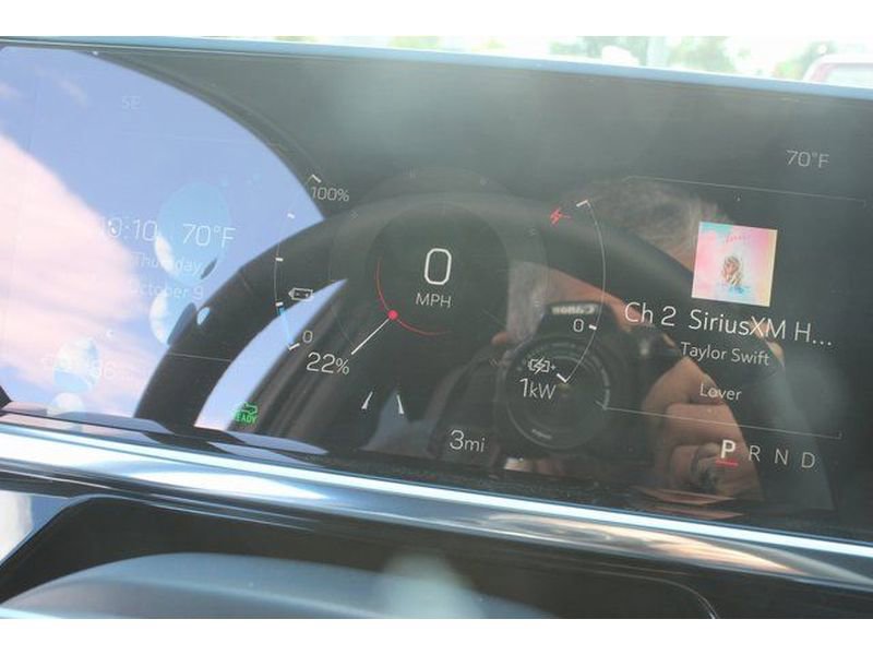 New 2026 GMC Sierra EV Elevation w/ Premium Package image 31