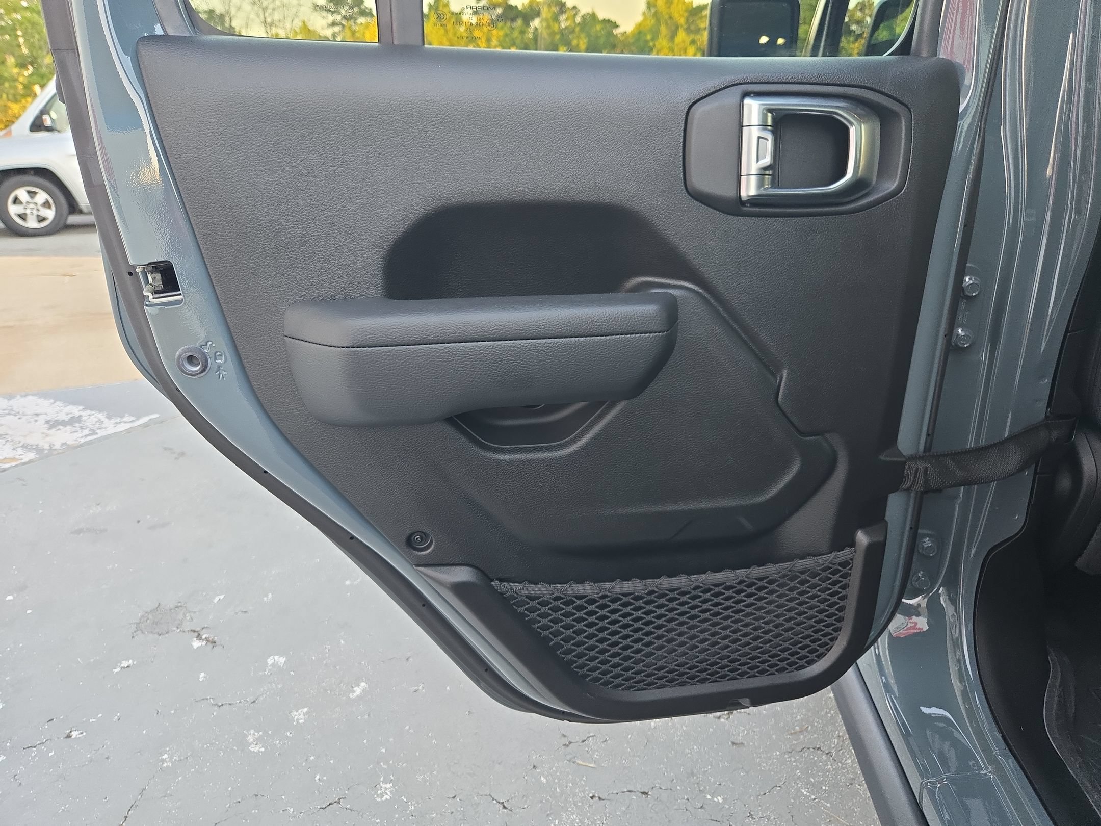 Used 2025 Jeep Gladiator Sport AWD/4WD image 28
