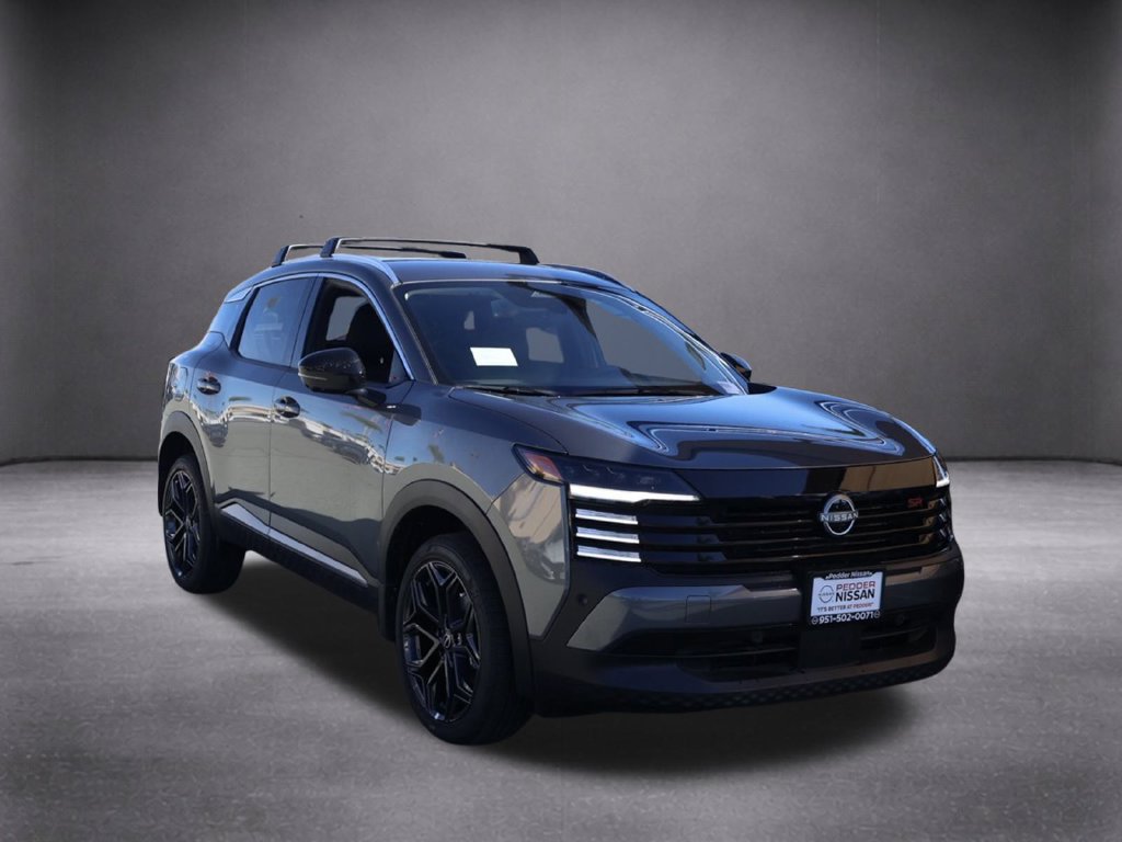 New 2026 Nissan Kicks SR FWD image 2
