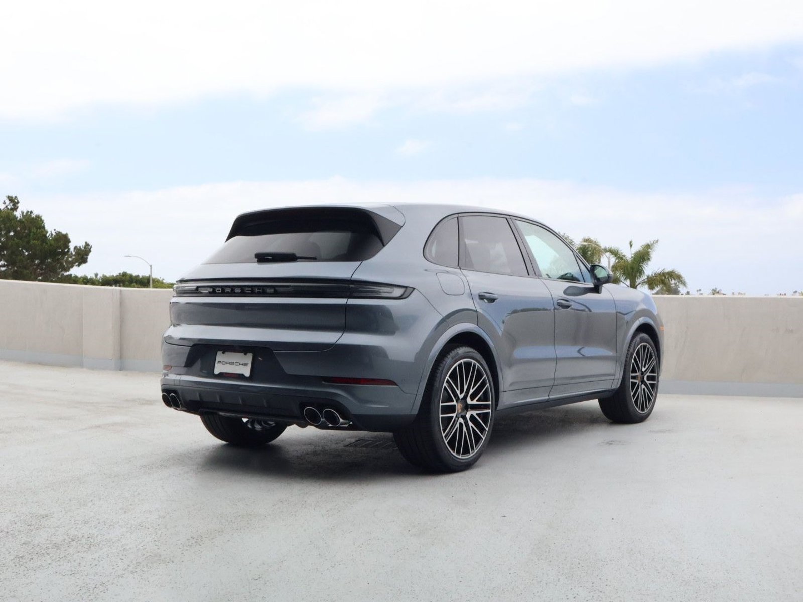 New 2026 Porsche Cayenne AWD/4WD image 9