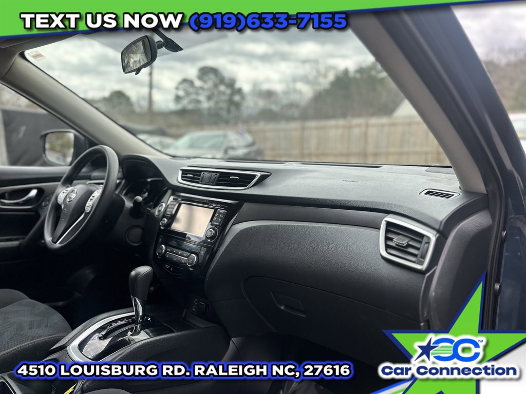 Used 2016 Nissan Rogue SV w/ SV Premium Package image 9