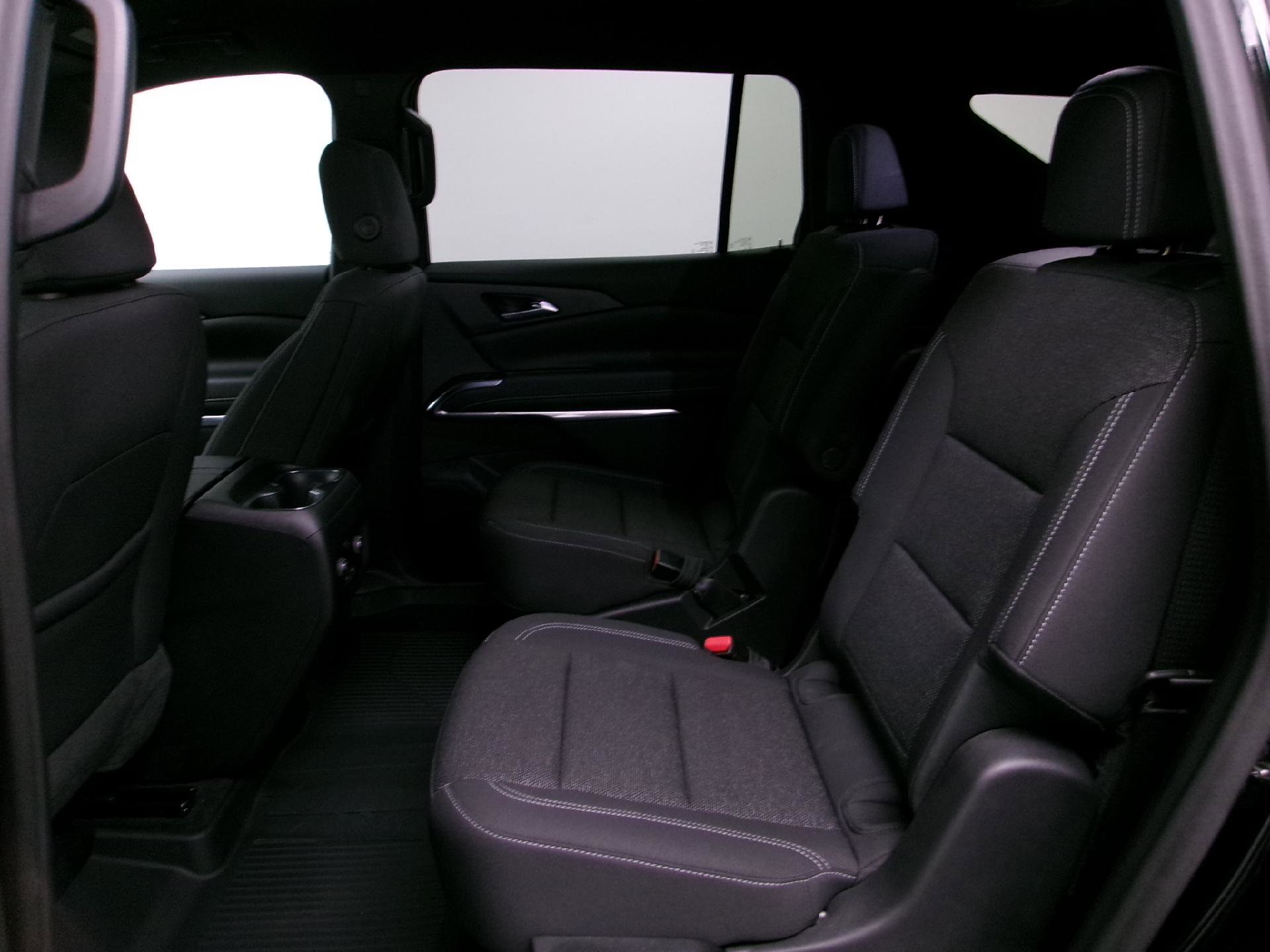 Certified 2024 Chevrolet Traverse LT w/ LPO, Floor Liner Package image 11