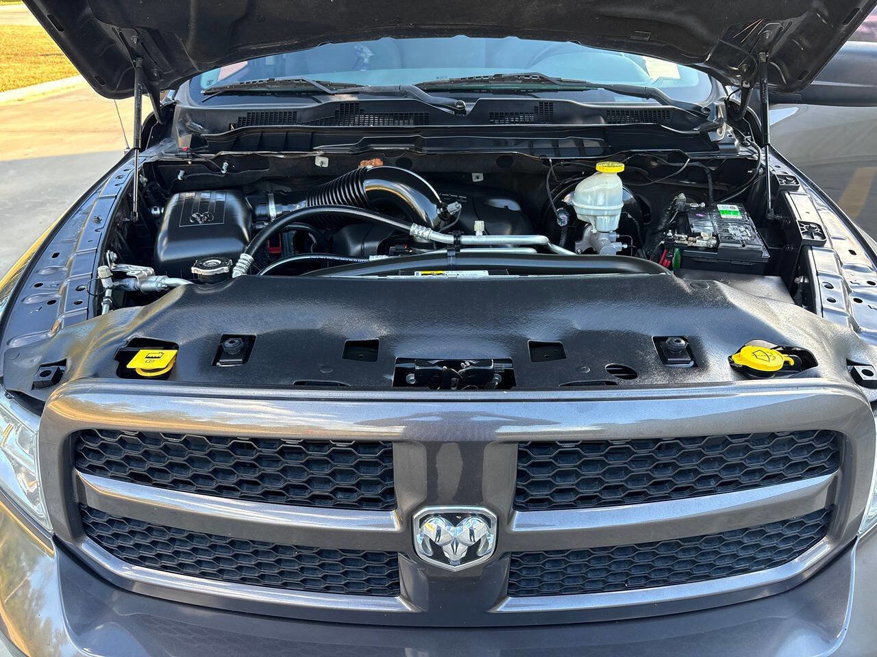 Used 2017 RAM 1500 Express image 35