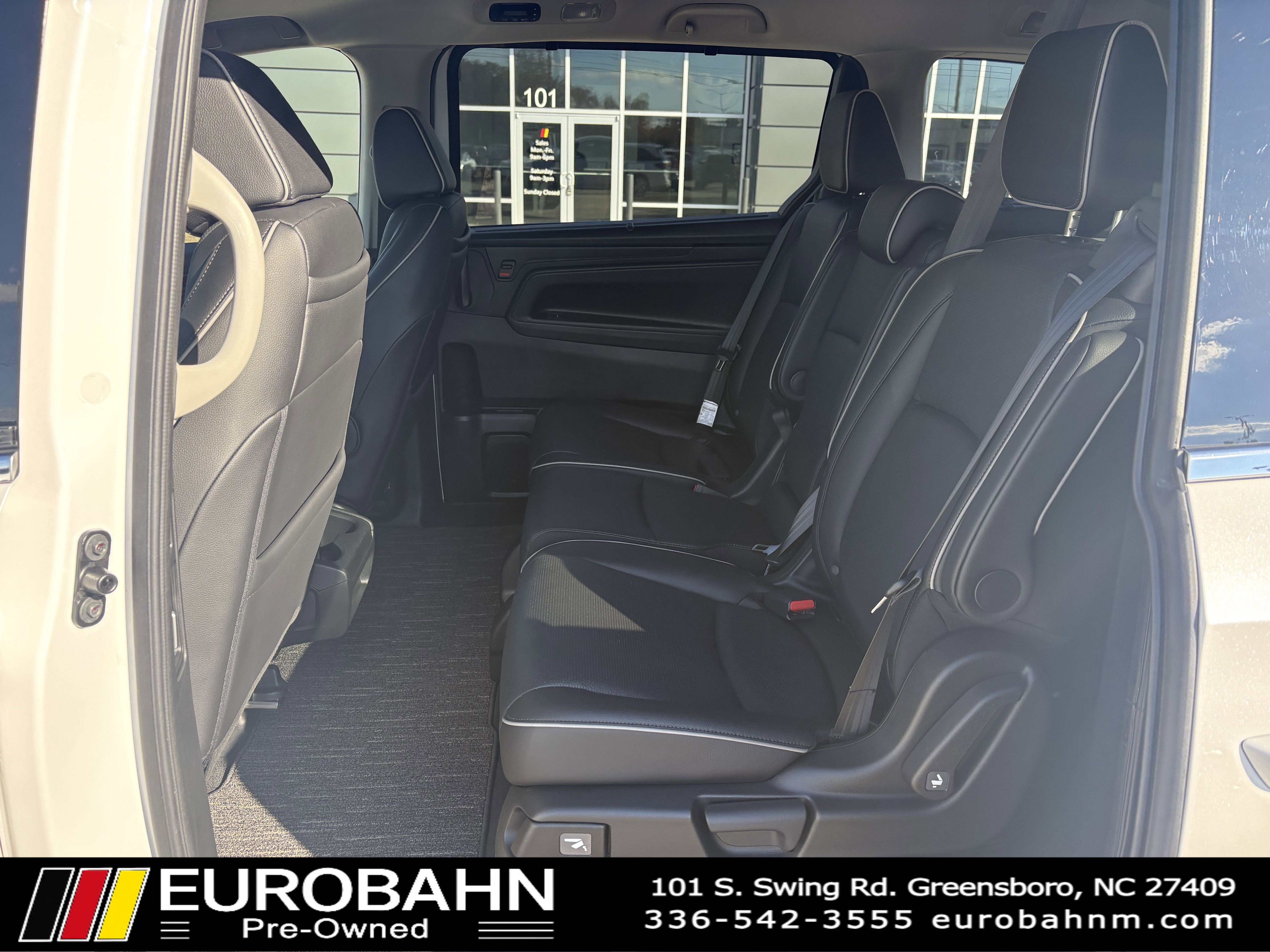 Used 2025 Honda Odyssey Elite image 9