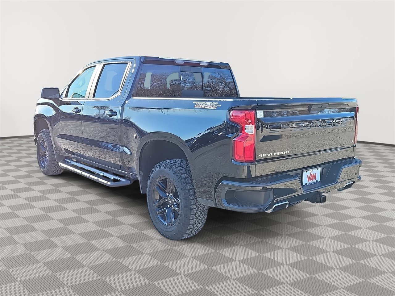 Used 2019 Chevrolet Silverado 1500 LT Trail Boss image 7