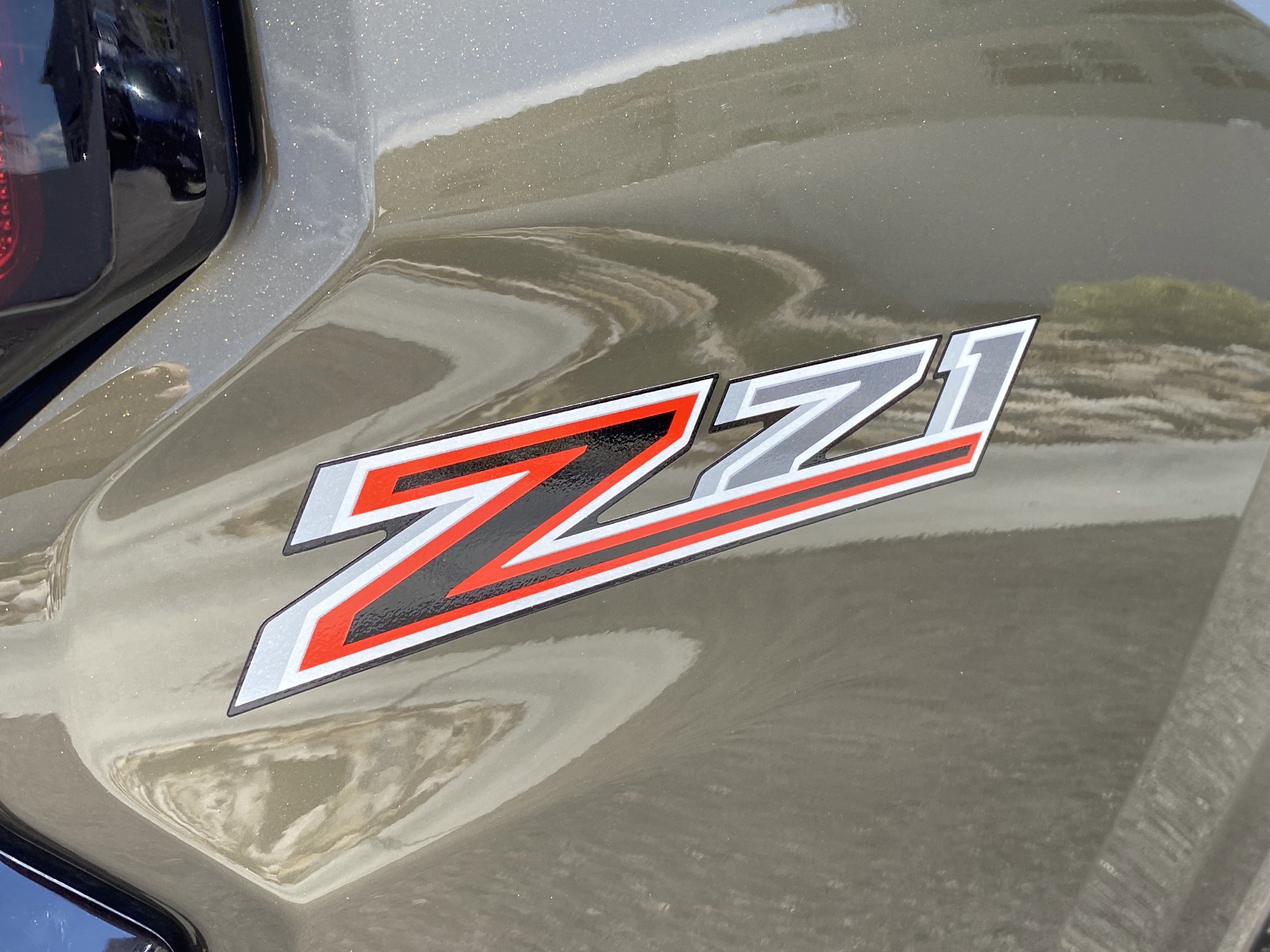 Used 2023 Chevrolet Colorado Z71 w/ Z71 Convenience Package 2 AWD/4WD image 26