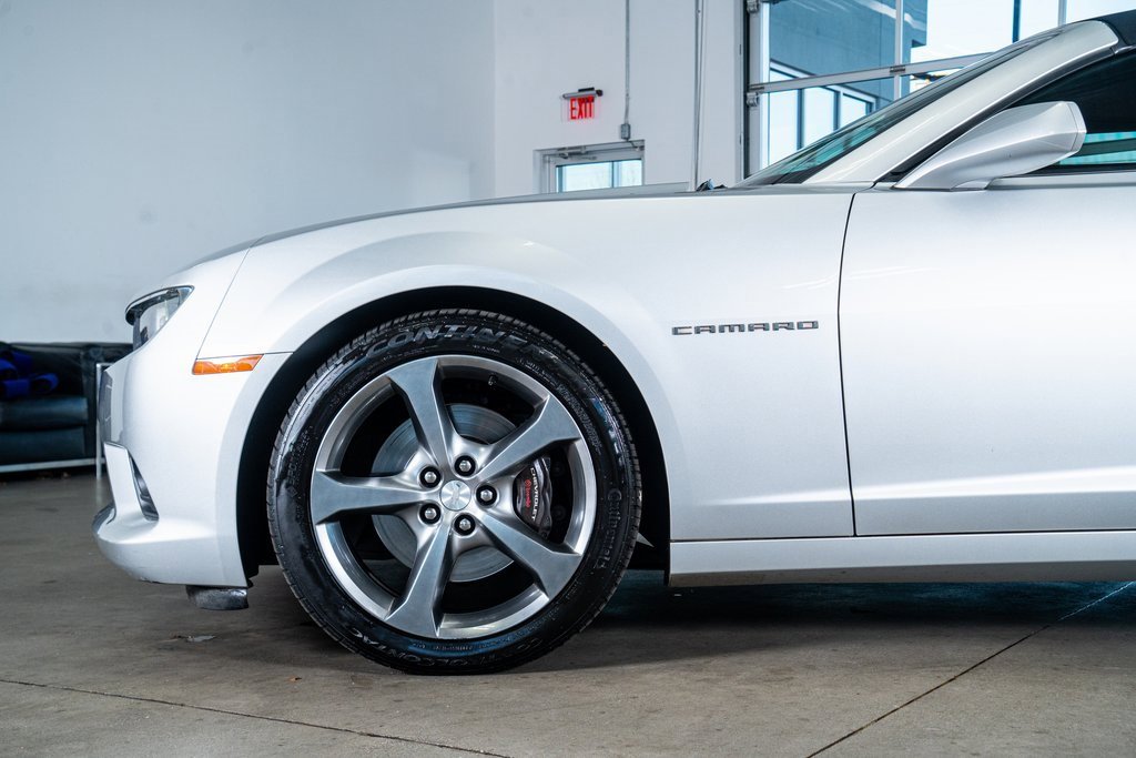 Used 2014 Chevrolet Camaro SS w/ RS Package image 9
