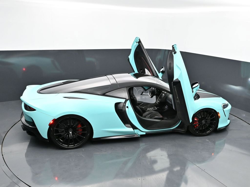 Used 2022 McLaren GT image 65