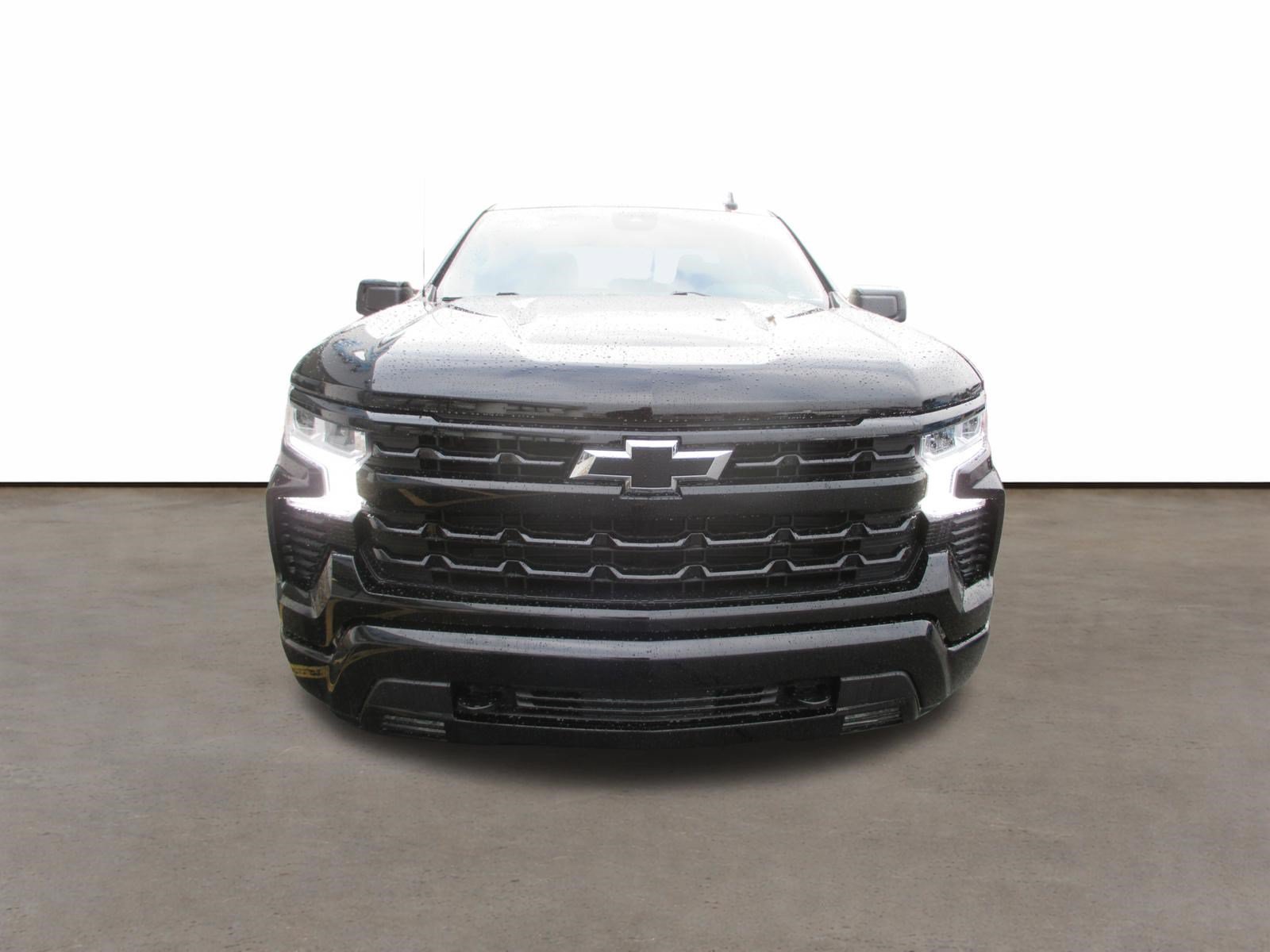 Used 2023 Chevrolet Silverado 1500 RST w/ Z71 Off-Road Package AWD/4WD image 8