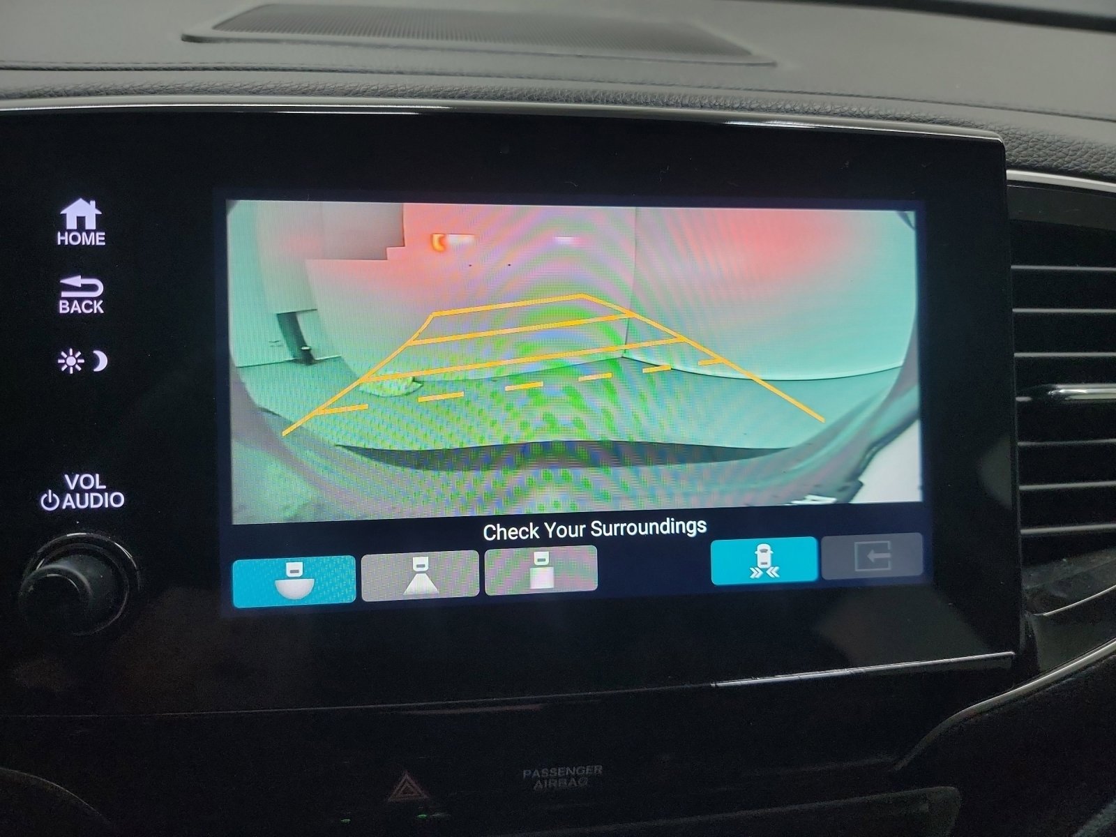 Used 2020 Honda Pilot Touring image 23