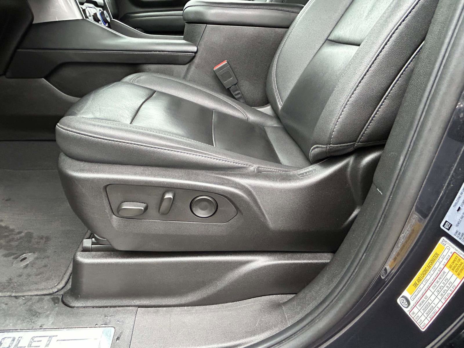 Used 2023 Chevrolet Tahoe LT AWD/4WD image 18