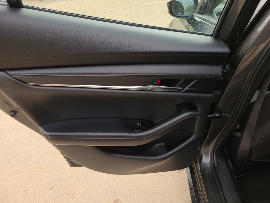 Used 2024 MAZDA MAZDA3 s image 11