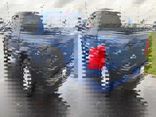 Used 2011 Dodge Dakota 4x4 Crew Cab image 4