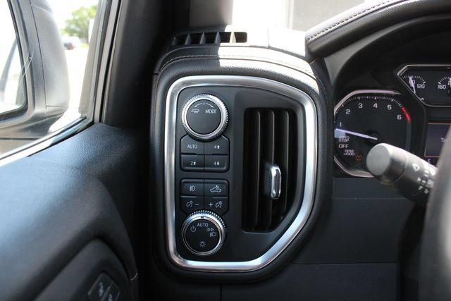 Used 2020 GMC Sierra 1500 Elevation w/ Elevation Value Package AWD/4WD image 9
