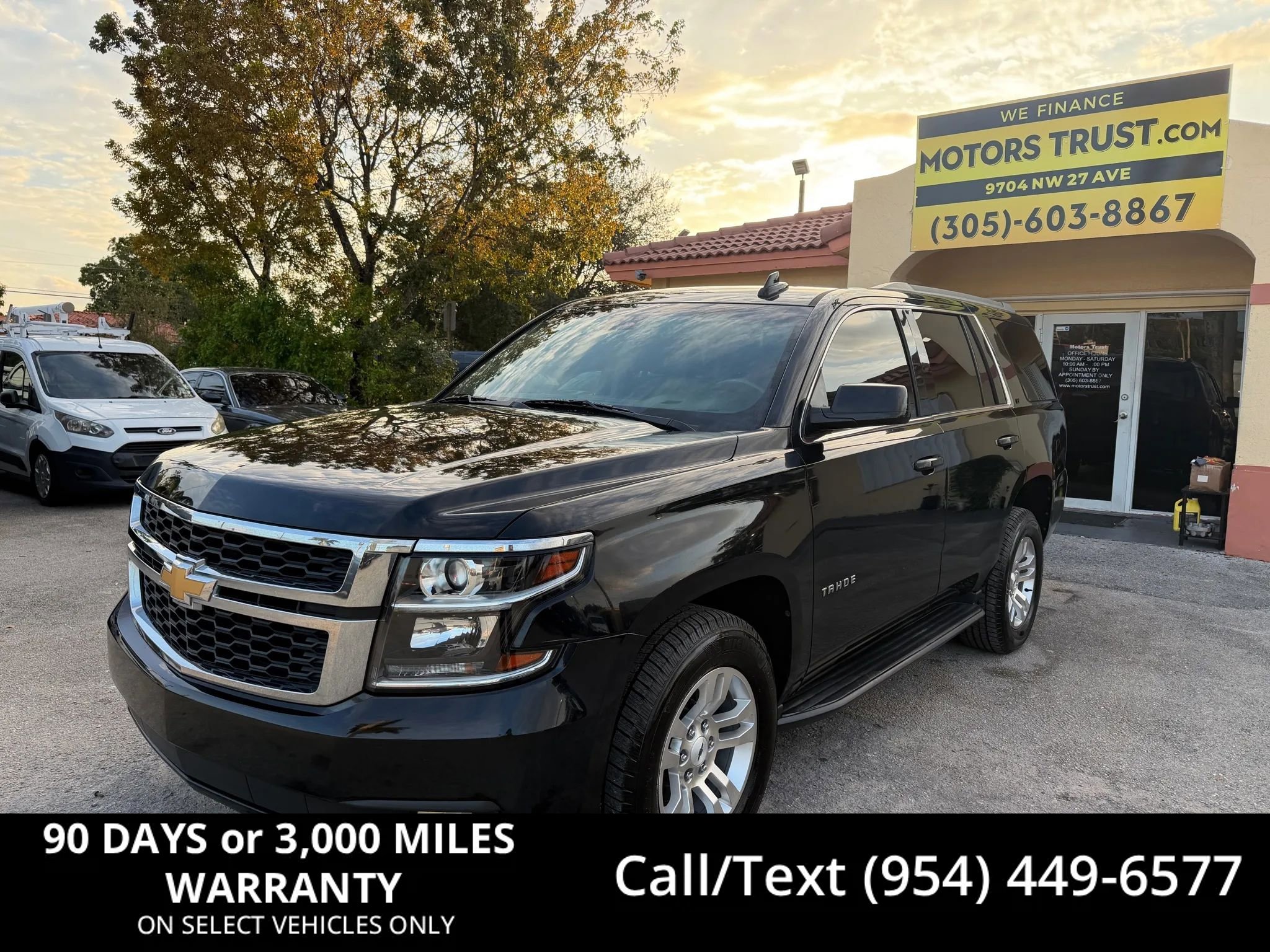 Used 2019 Chevrolet Tahoe LT RWD image 1