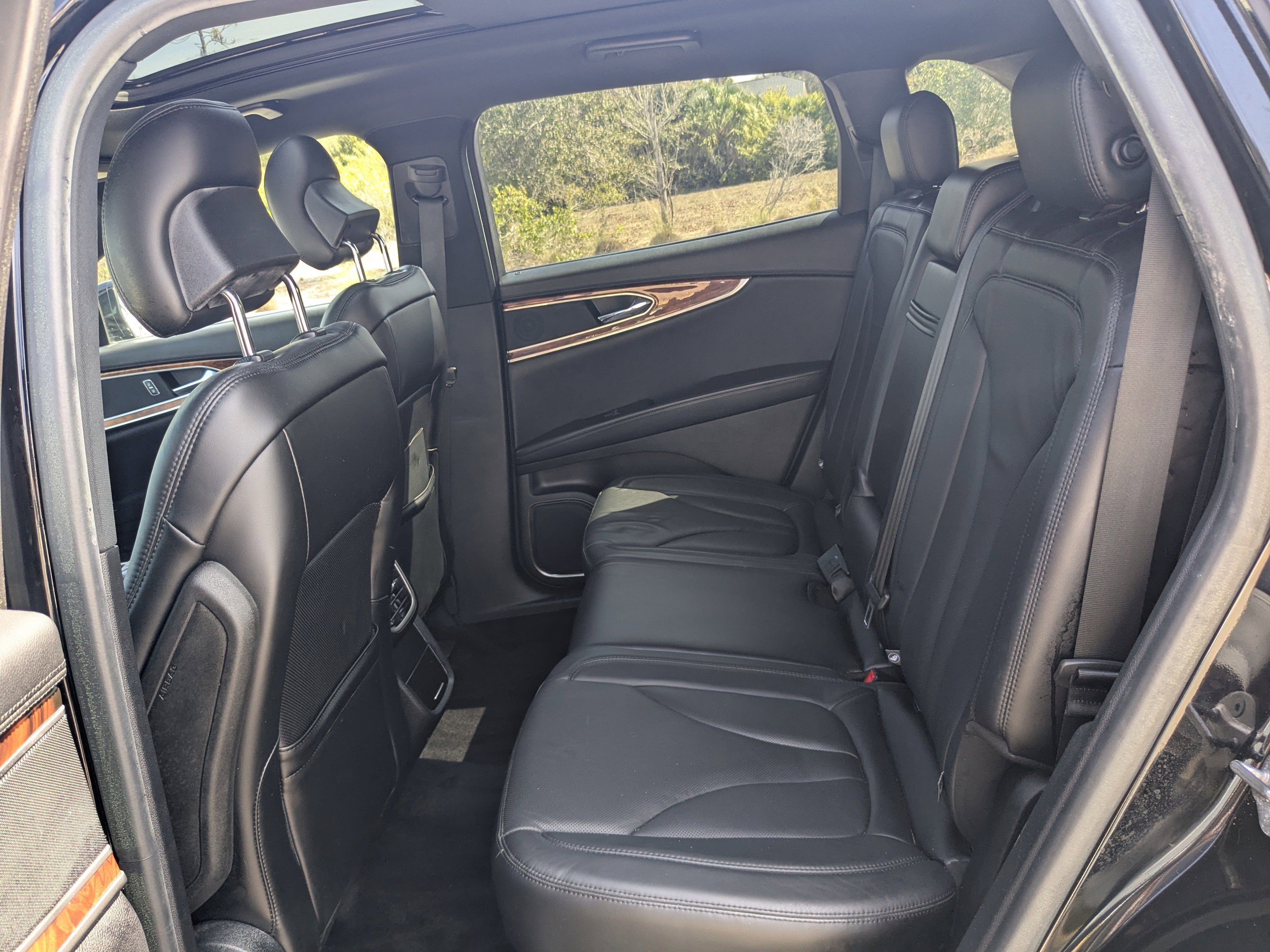 Used 2017 Lincoln MKX Reserve image 16