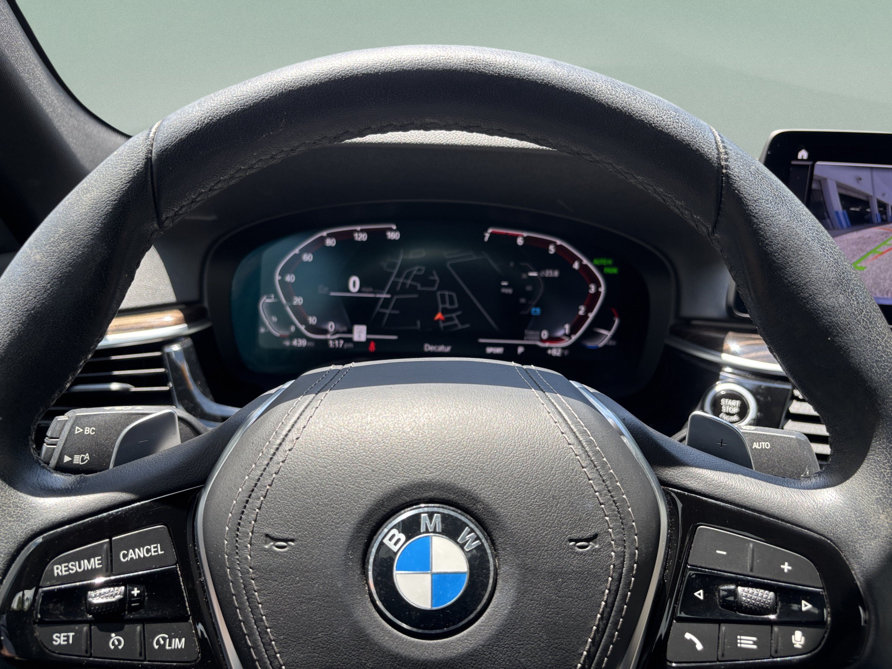 Used 2022 BMW 530i w/ Premium Package RWD image 15
