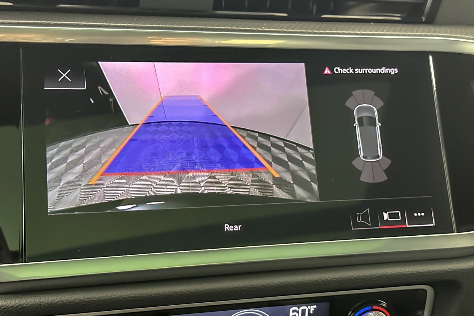 Used 2025 Audi Q3 2.0T Premium image 18