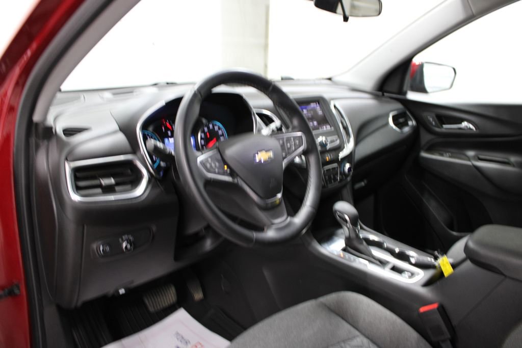 Used 2023 Chevrolet Equinox LT image 14