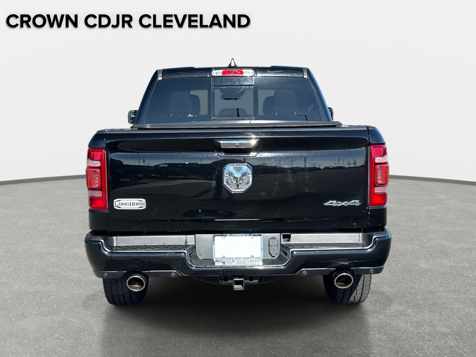 Used 2021 RAM 1500 Limited w/ Body Color Bumper Group image 5