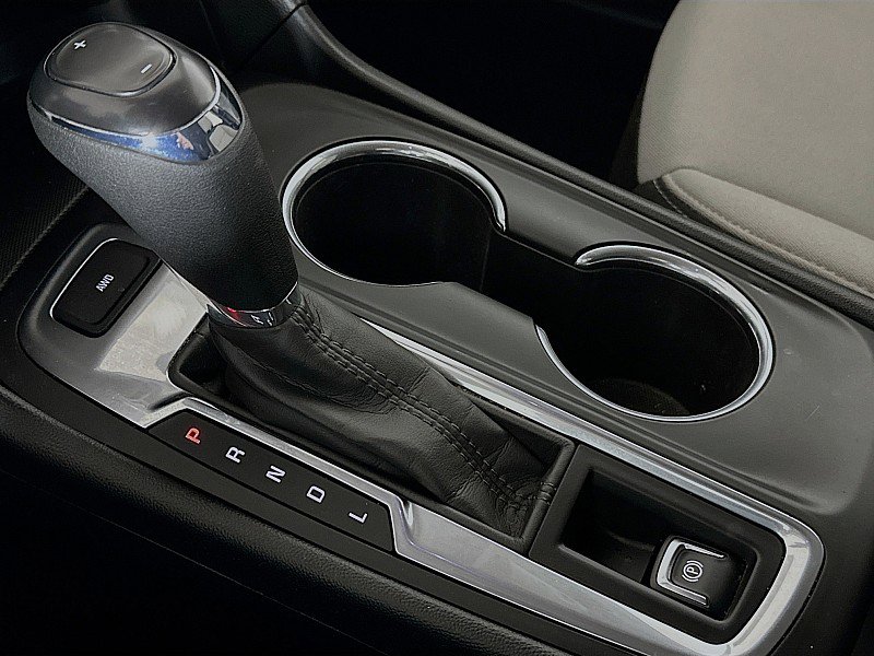 Used 2020 Chevrolet Equinox LS w/ LS Convenience Package image 17