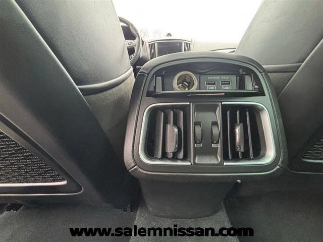 Used 2024 Maserati Levante GT Ultima AWD/4WD image 14