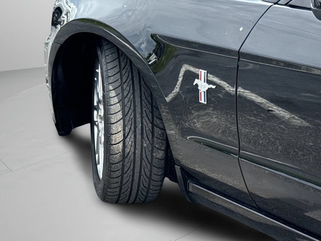 Used 2014 Ford Mustang Premium w/ Equipment Group 202A RWD image 43