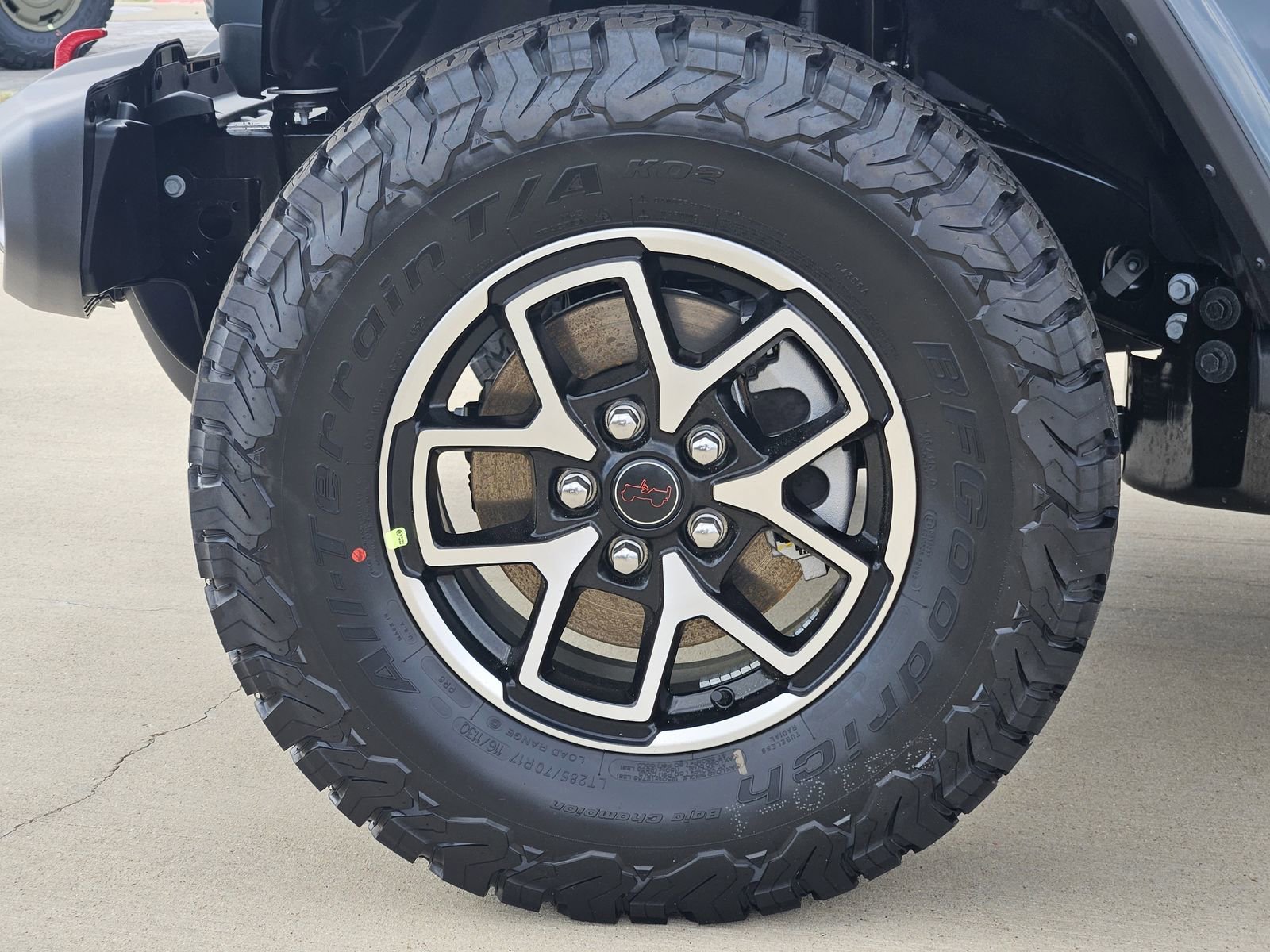 New 2026 Jeep Wrangler Unlimited Rubicon AWD/4WD image 12