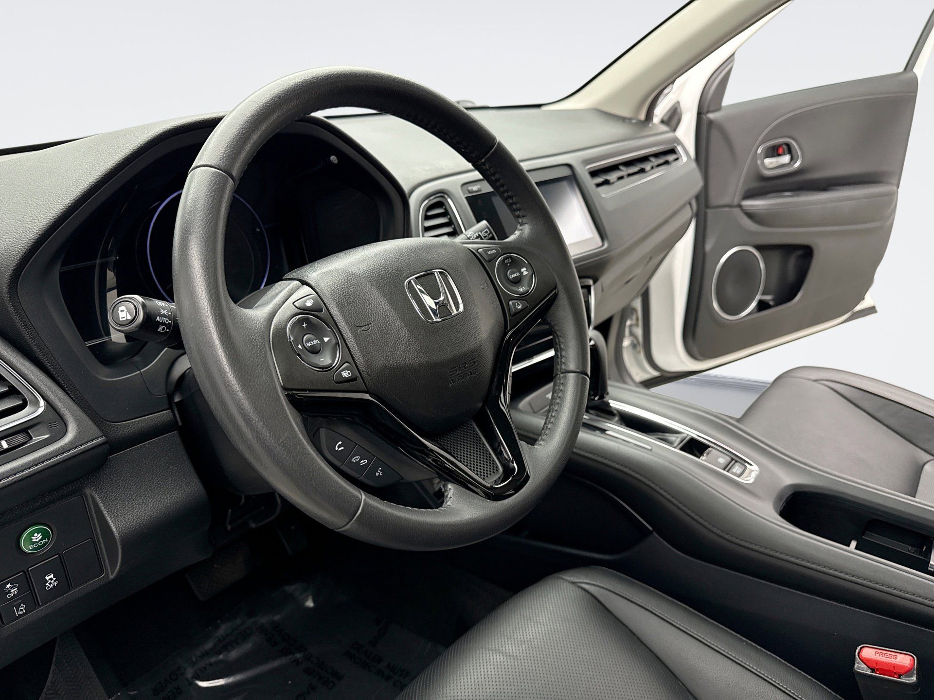 Used 2019 Honda HR-V Touring image 10