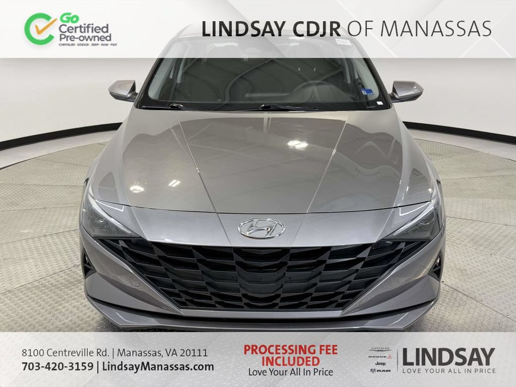 Used 2023 Hyundai Elantra SEL FWD image 3