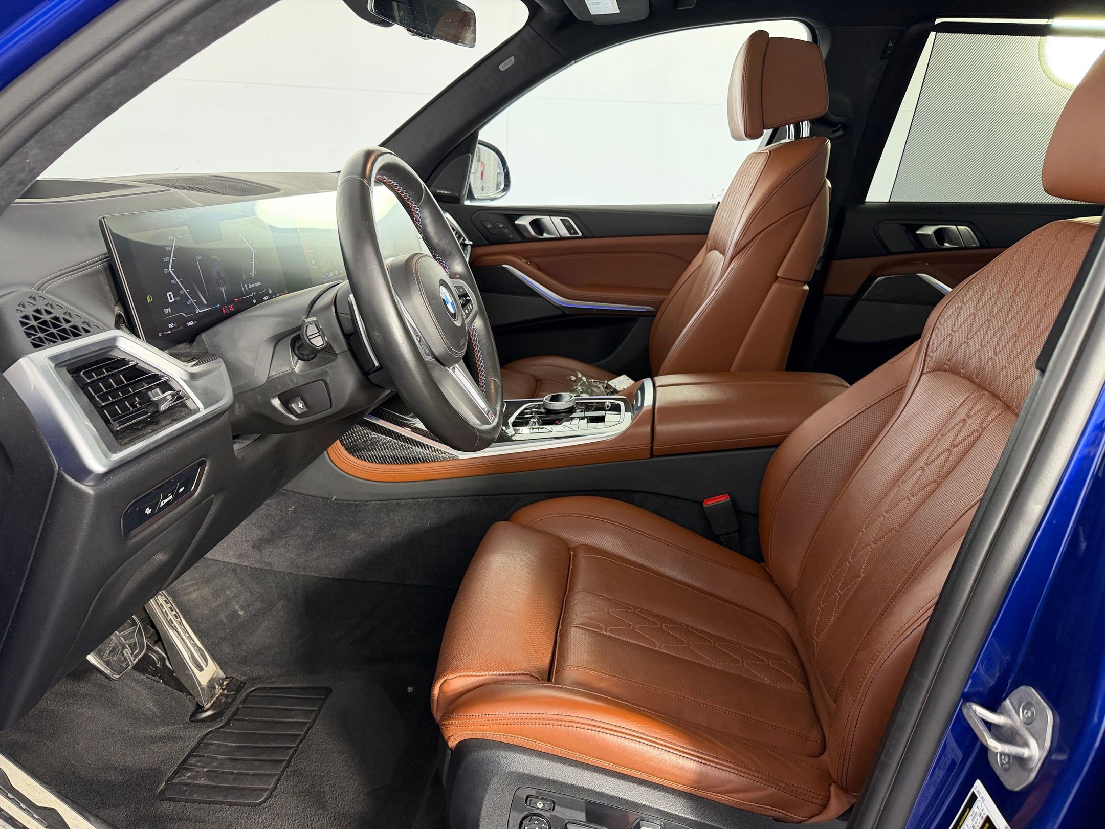 Certified 2024 BMW X7 M60i w/ Executive Package image 5